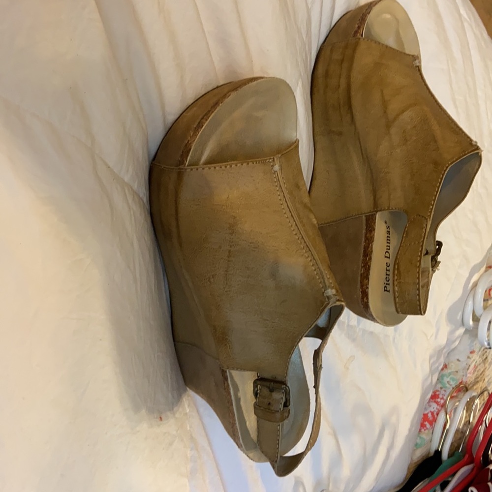 Shoes - Picture 2 of 5